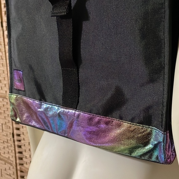 Puma Backpack Commuter Fold Top Laptop Backpack Oil Swirl Effect NWT 💻 🎒🆕 - Picture 4 of 15